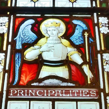 St James House - Truly Heavenly Hereford Exterior photo