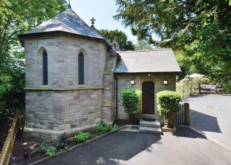 St James House - Truly Heavenly Hereford Exterior photo